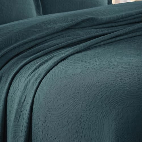 Superior Cotton Fleur De Lis Bedspread Set
