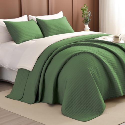 Masaca Olive Green Oversized Queen Quilt Set