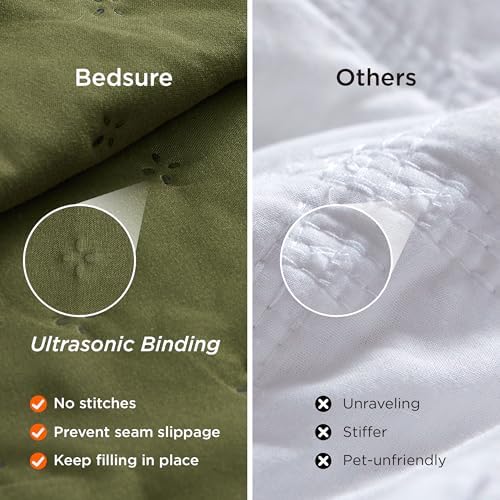 Bedsure King Quilt Set - Ultra Soft Olive Green Bedspread