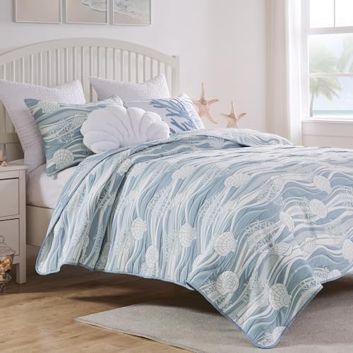 Greenland Home Coastal Paradise Reversible Coverlet Set