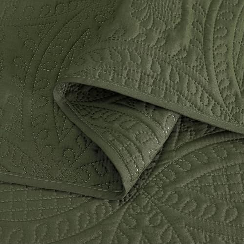 Chezmoi Austin 3-Piece Oversized Bedspread Set King Cypress Green 1