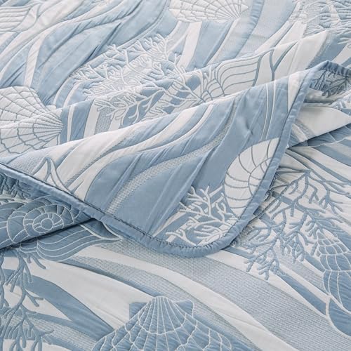 Greenland Home Coastal Paradise Reversible Coverlet Set