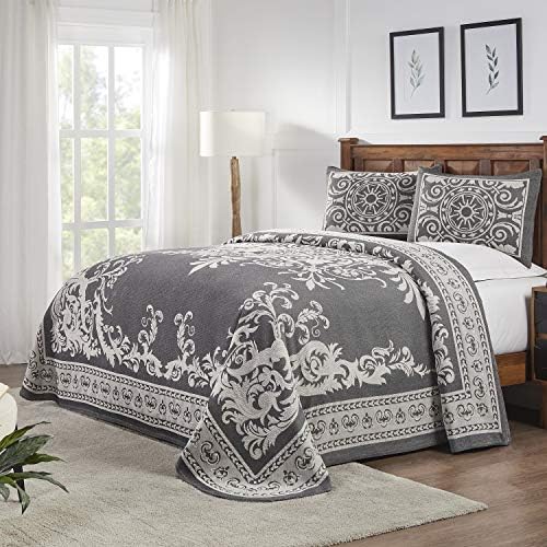 Superior Oversized Bedspread Set with Pillow Shams