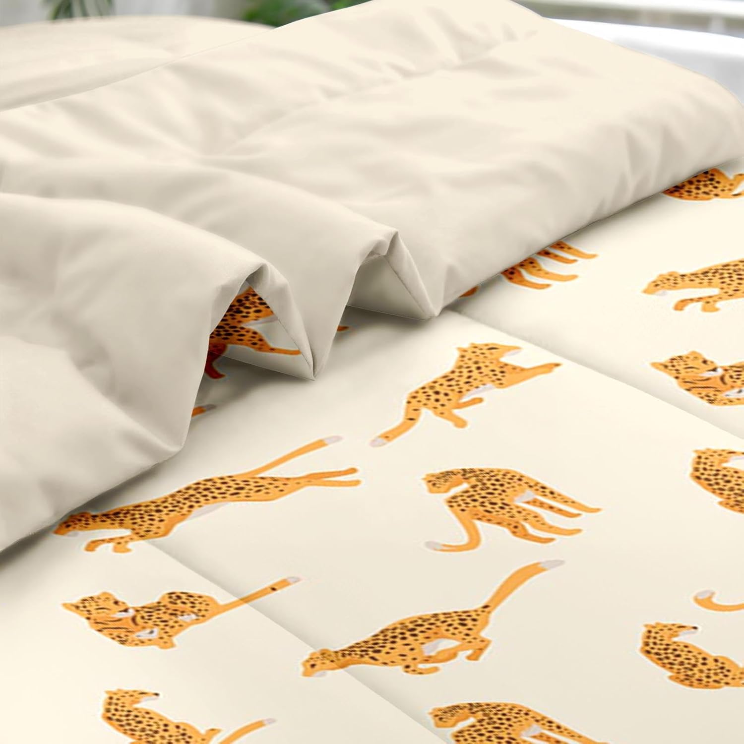 Pamnest Comforter Set Twin Size Cheetah Leopard
