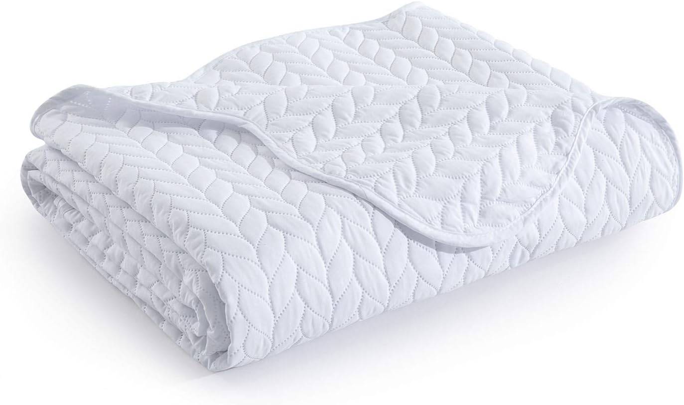 MOONLIGHT20015 King Size Quilt Set with 2 Pillow Shams