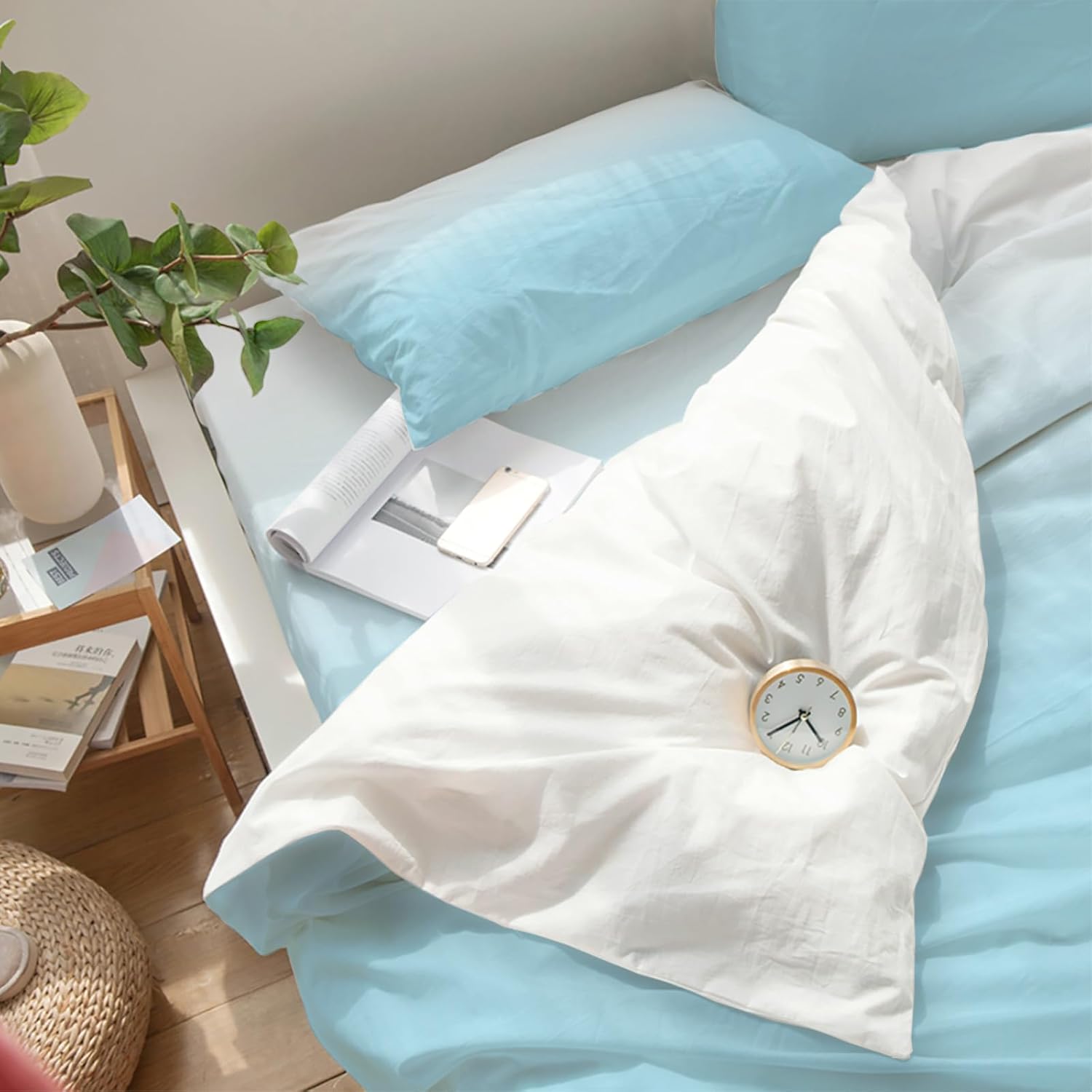 LooPoP 4PCS California King Comforter Set Gradient Blue White Ombre