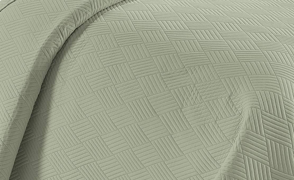 Linen Plus Luxury Oversized Coverlet Set Light Green