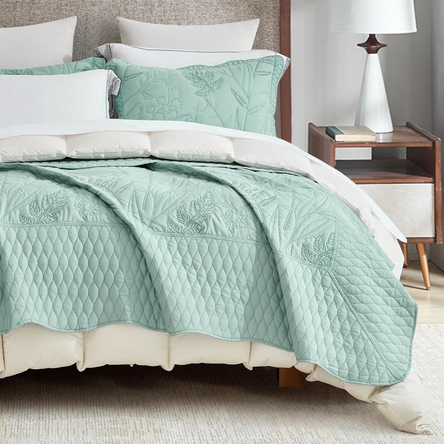 DaisyHuang Botanical Bedspread Set - Leaves Pattern Queen Size 4 Piece