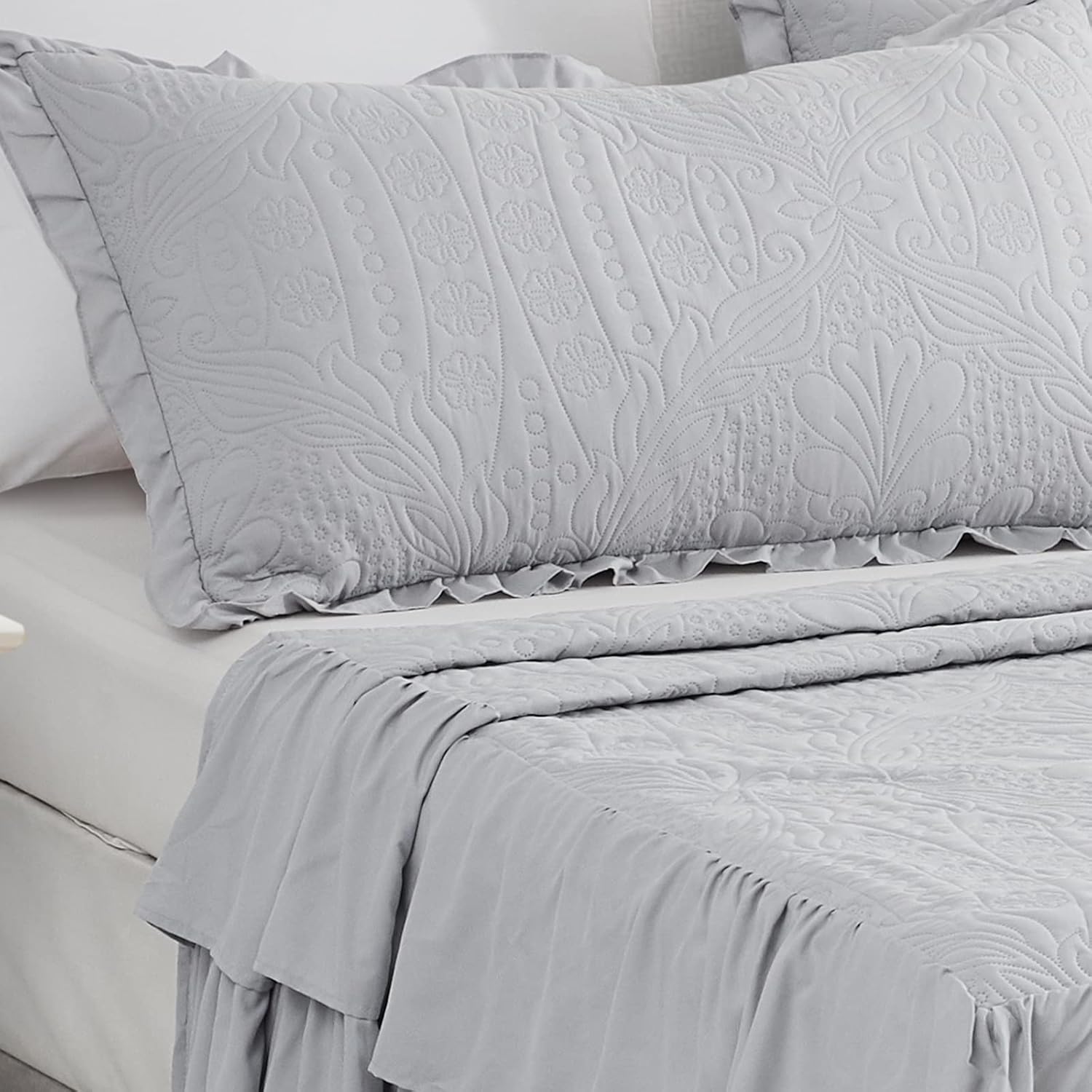 CHIXIN Ruffle Skirt Bedspread King Size - Light Grey 3 Piece Set