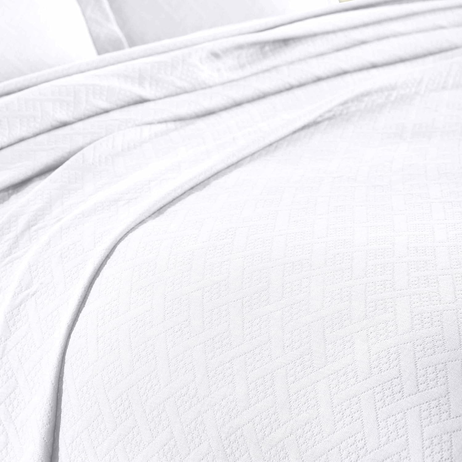 Superior 3 Piece Basketweave Cotton Bedspread Set Queen White