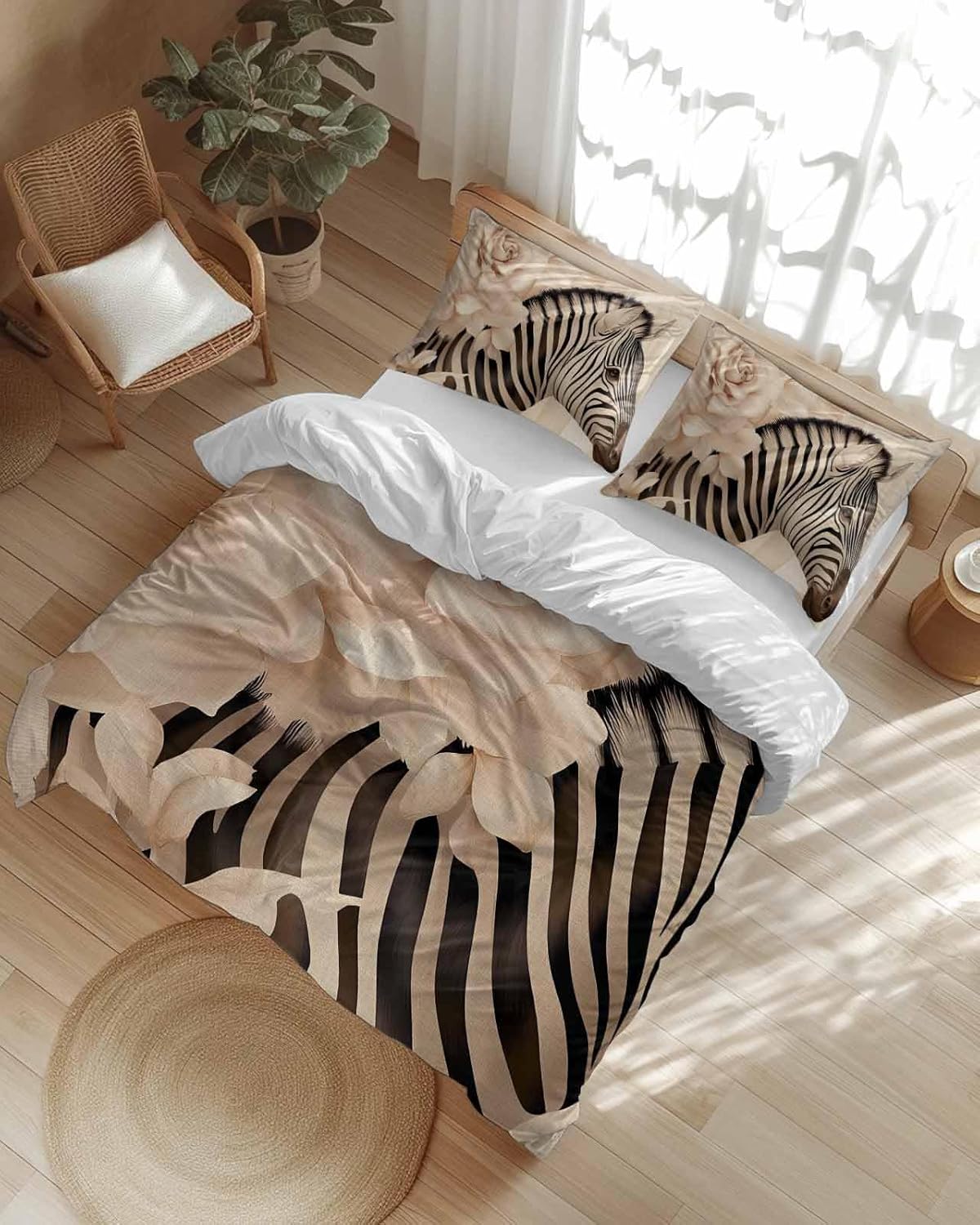 ZOE GARDEN Queen Duvet Cover Set with Pillowcases 1
