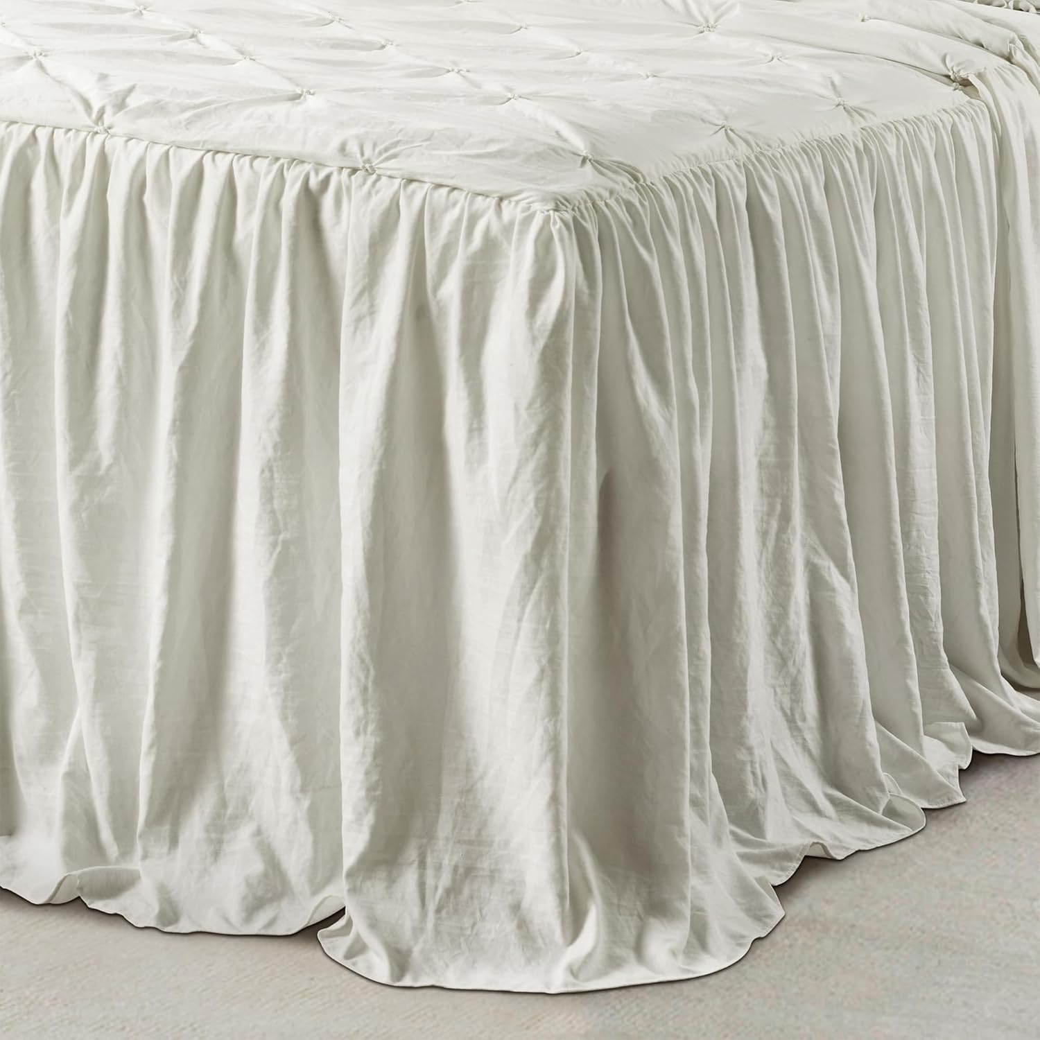 Lush Decor Ravello Pintuck Ruffle Skirt Bedspread Set King White