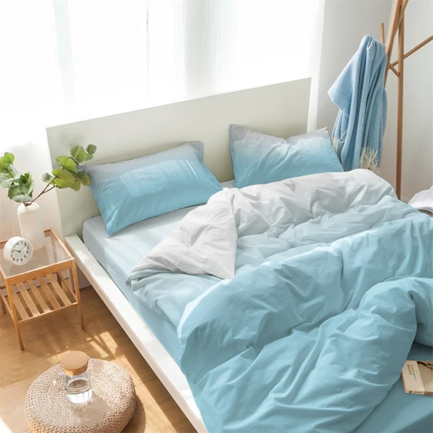 LooPoP 4PCS California King Comforter Set Gradient Blue White Ombre