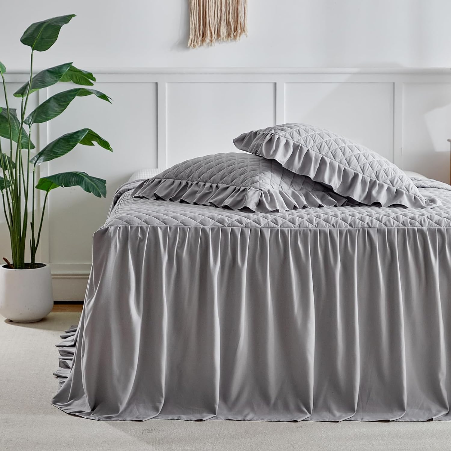 Ruffle Skirt Bedspread Set - 30 Long Drop - Queen Size Gray