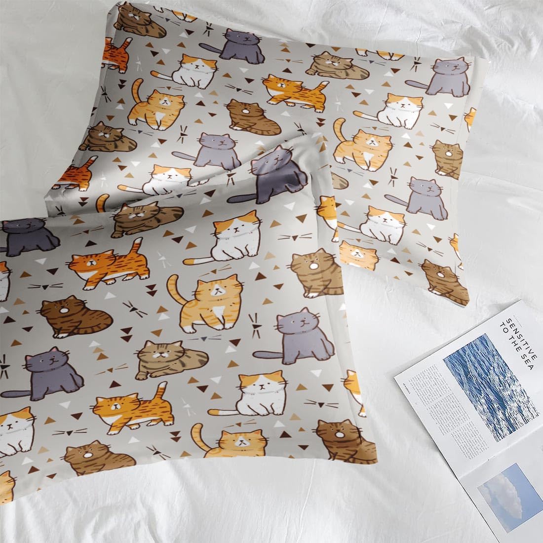 Pamnest Queen Size Bed Sheet Set with Cute Cat Design