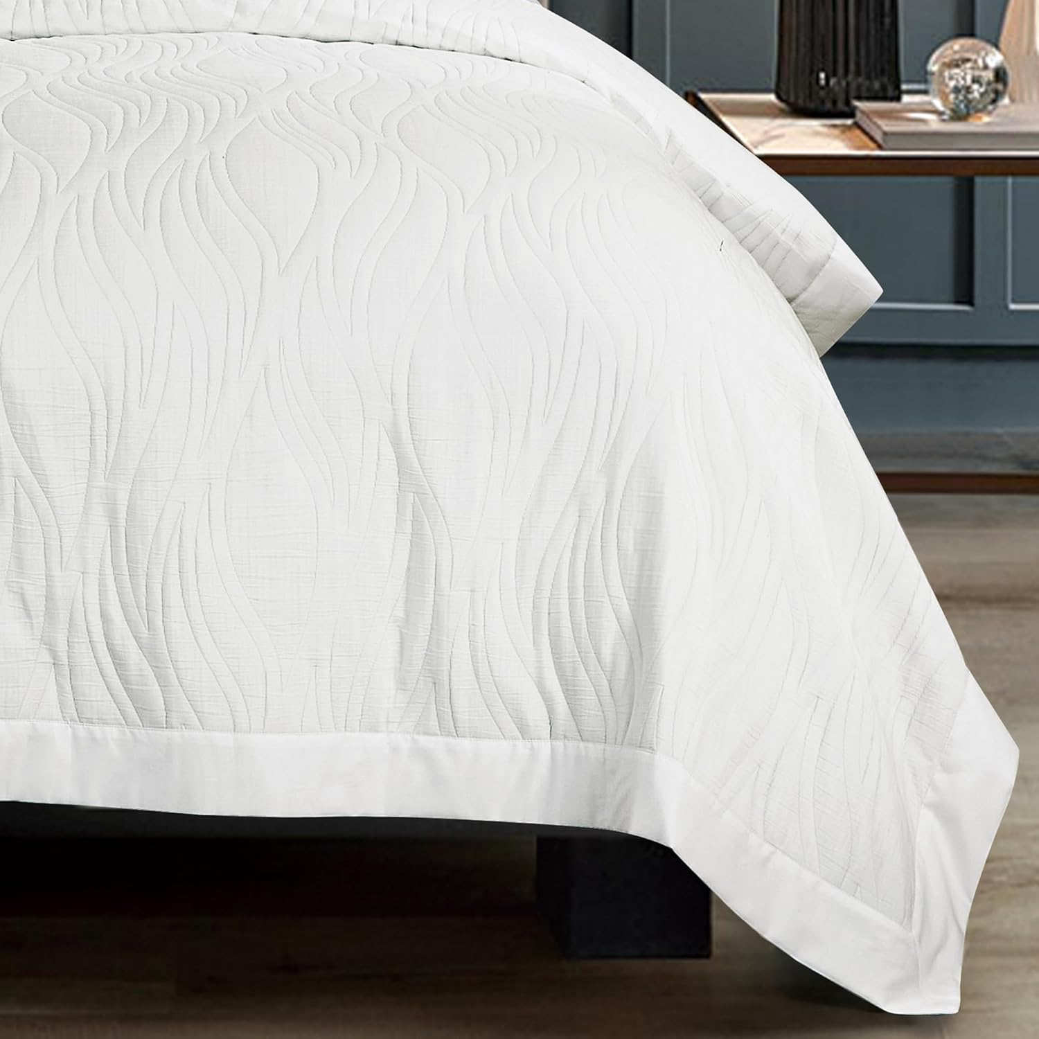3-Piece Esme Cotton Coverlet Set Matelass White Queen Size