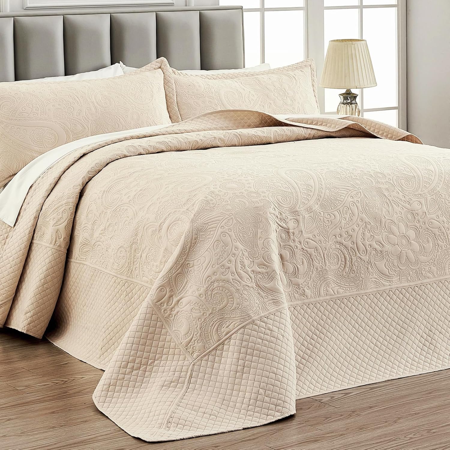 Qucover Alaska King Bedspread Set 3 Piece Paisley Microfiber