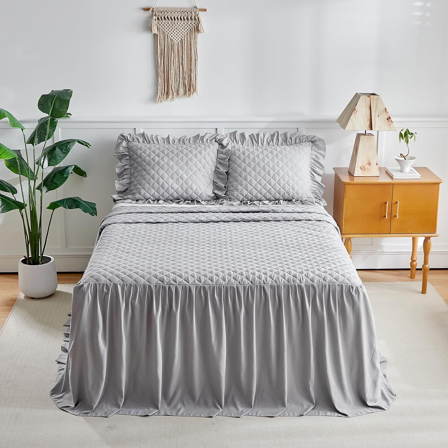 Ruffle Skirt Bedspread Set - 30 Long Drop - Queen Size Gray