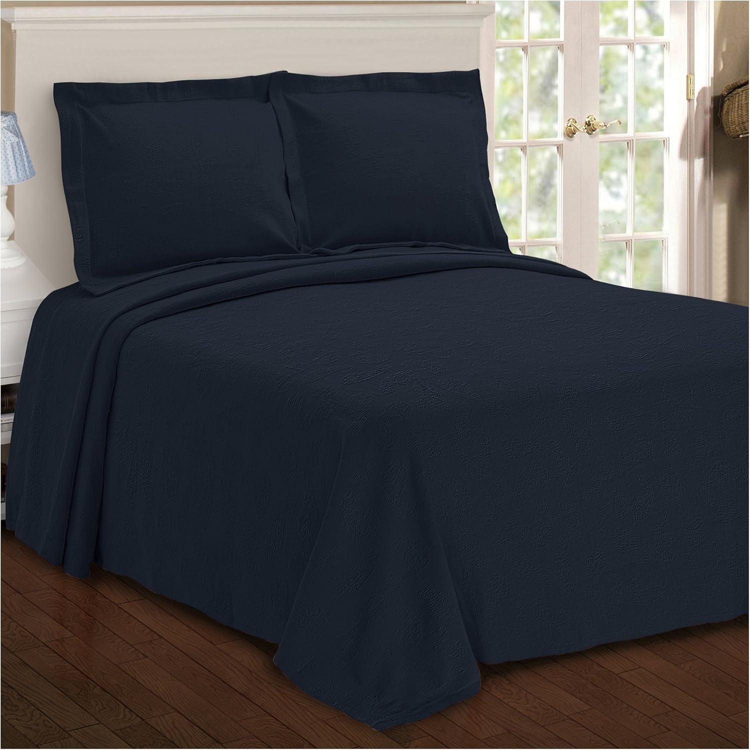 BLUENILEMILLS Oversized Paisley Cotton Bedspread Jacquard Weave Navy Blue King Size