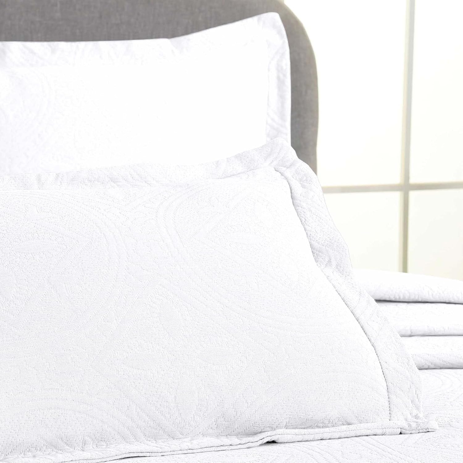Superior 3 Piece Celtic Circles Cotton Bedspread Set