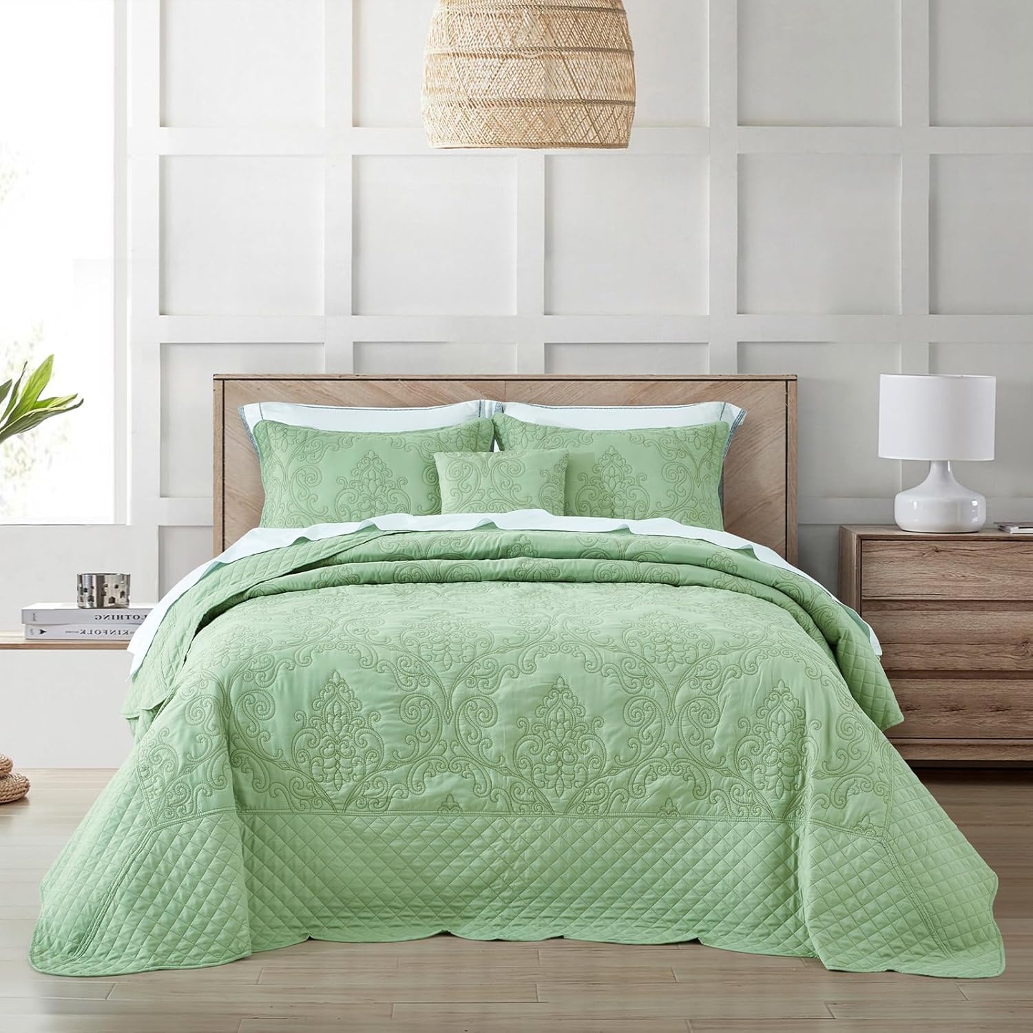 CHIXIN Bedspread Coverlet Set Queen Size - Luxury Damask Paisley Pattern