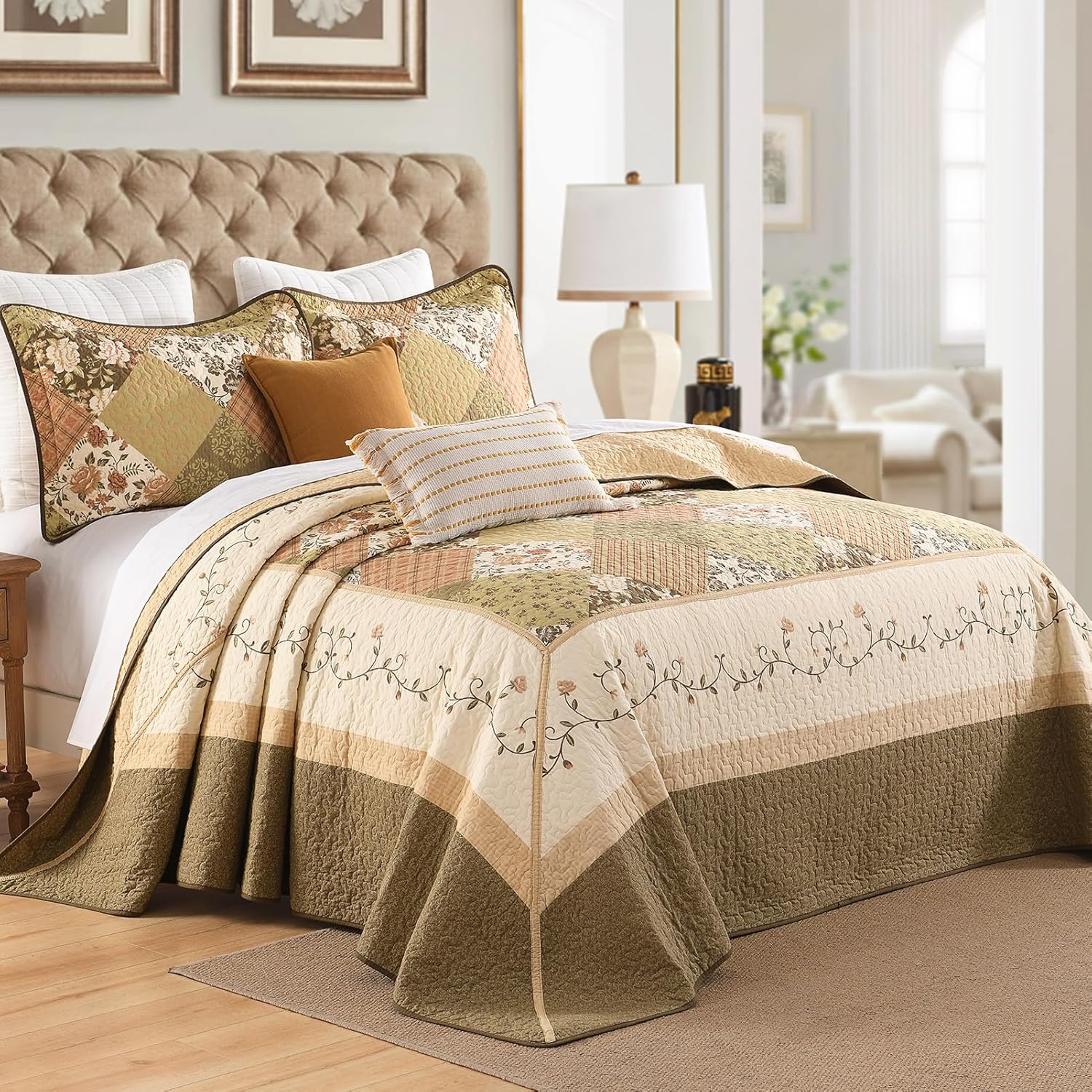 SahSahCasa 120x120 Oversized Cal King Bedspread Set