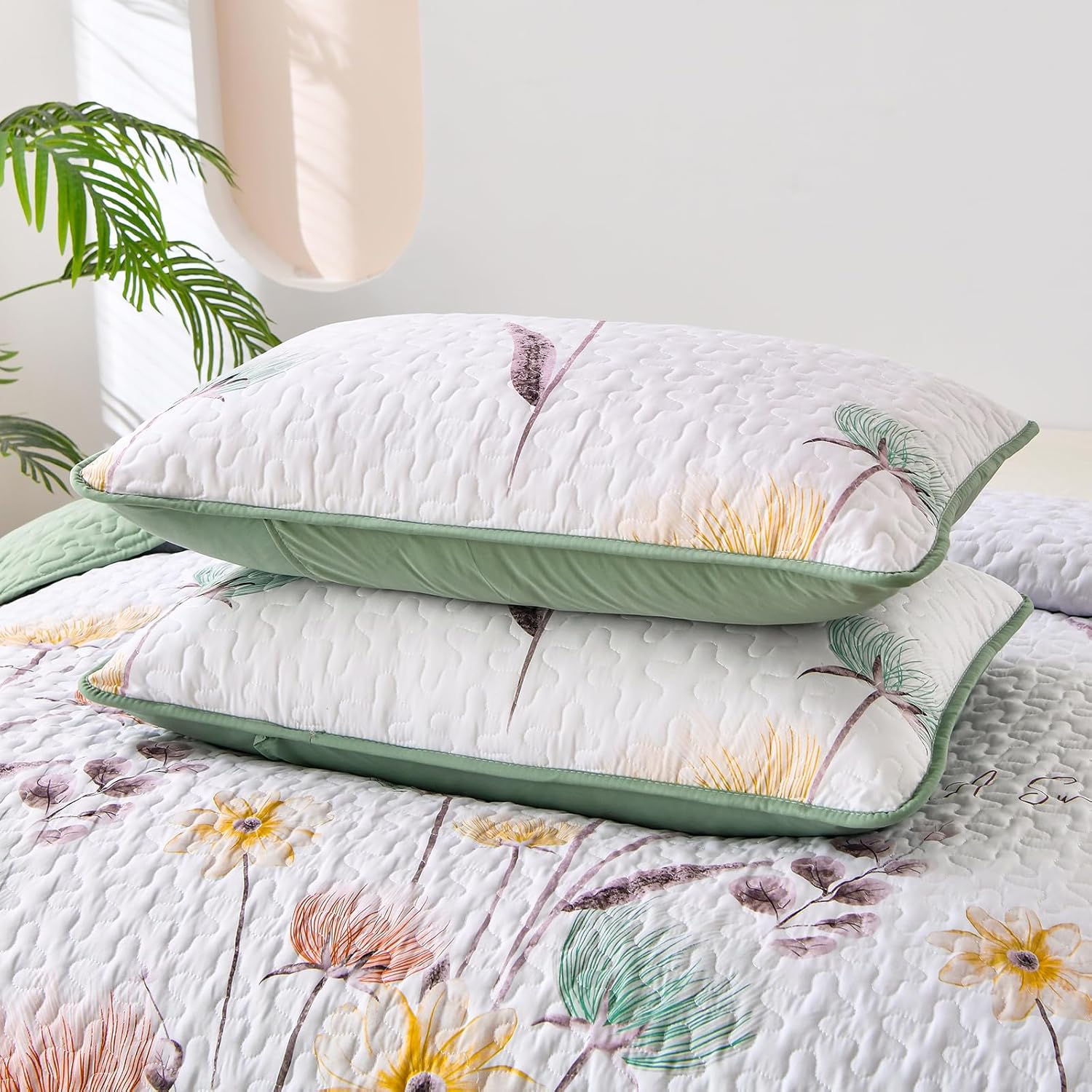 Dinjoy Floral King Size Quilt Set 3 Pieces