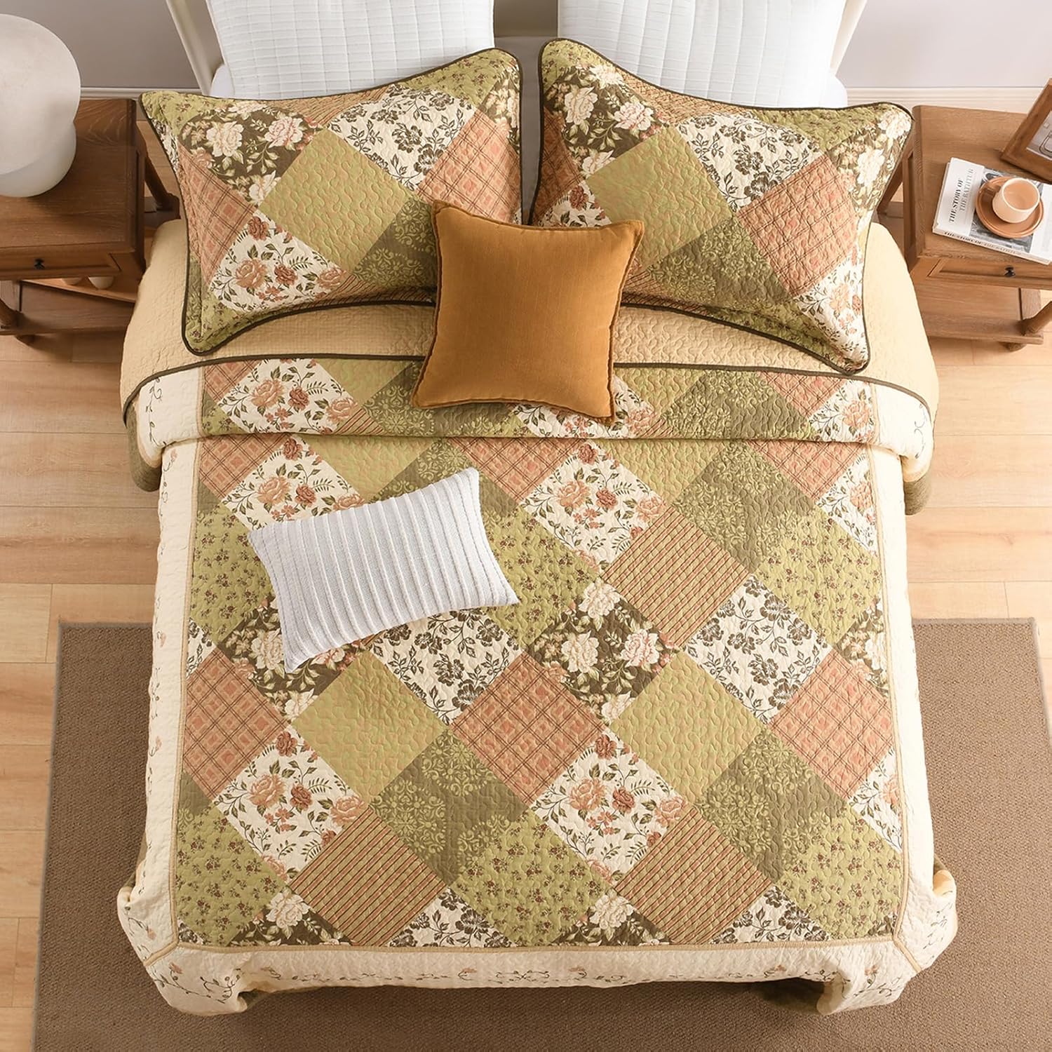 SahSahCasa 120x120 Oversized Cal King Bedspread Set