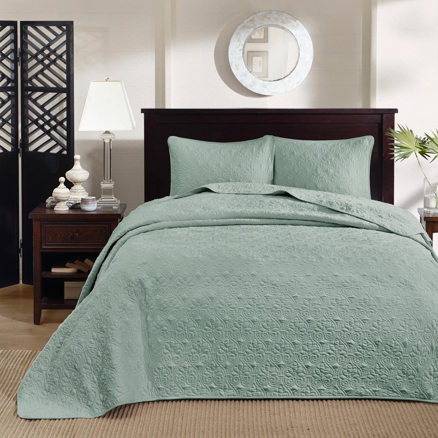 Madison Park Quebec Reversible Quilt Set Damask Design Queen 3 Piece
