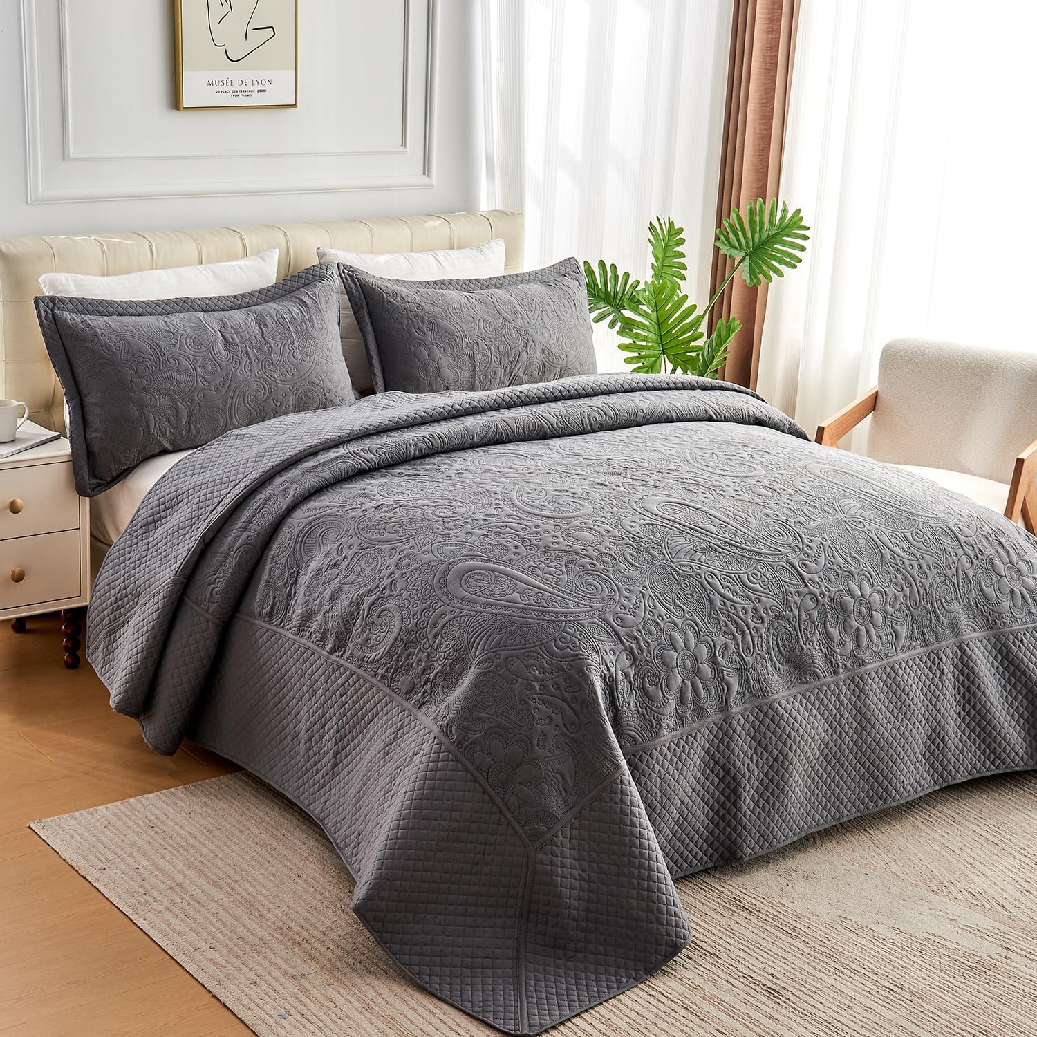 ECHODRM Oversized King Quilt 120x118 Dark Grey