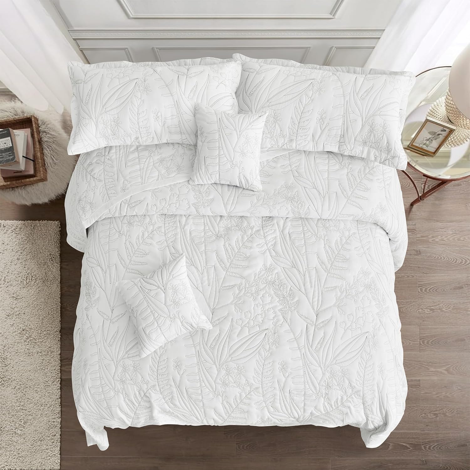 HZ HY Leaves Pattern Queen Bedspread Set Reversible Lightweight 5 Piece White