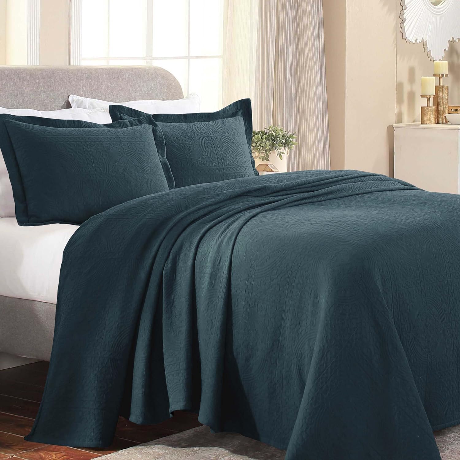Superior Cotton Fleur De Lis Bedspread Set