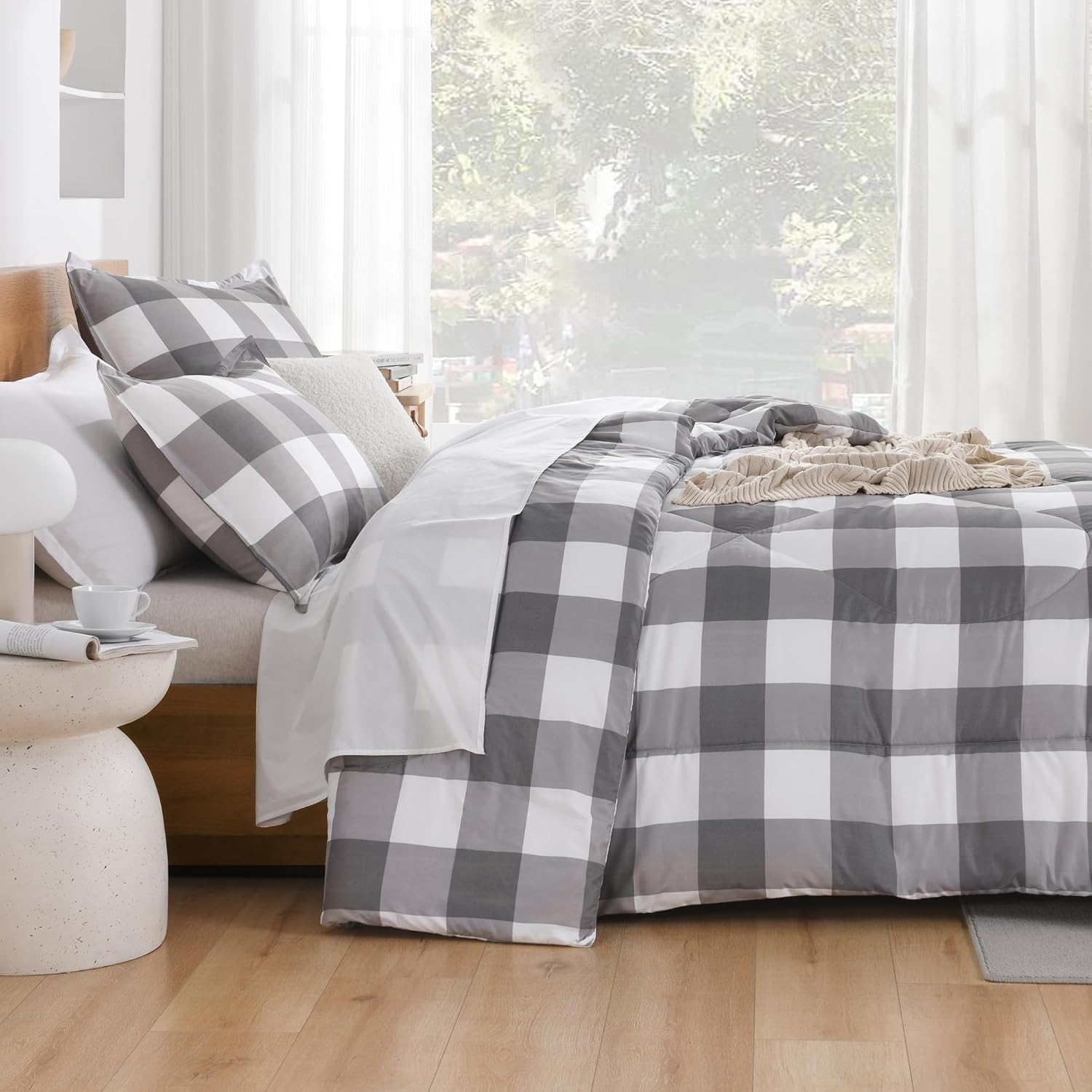 Andency Plaid Comforter Set King Size