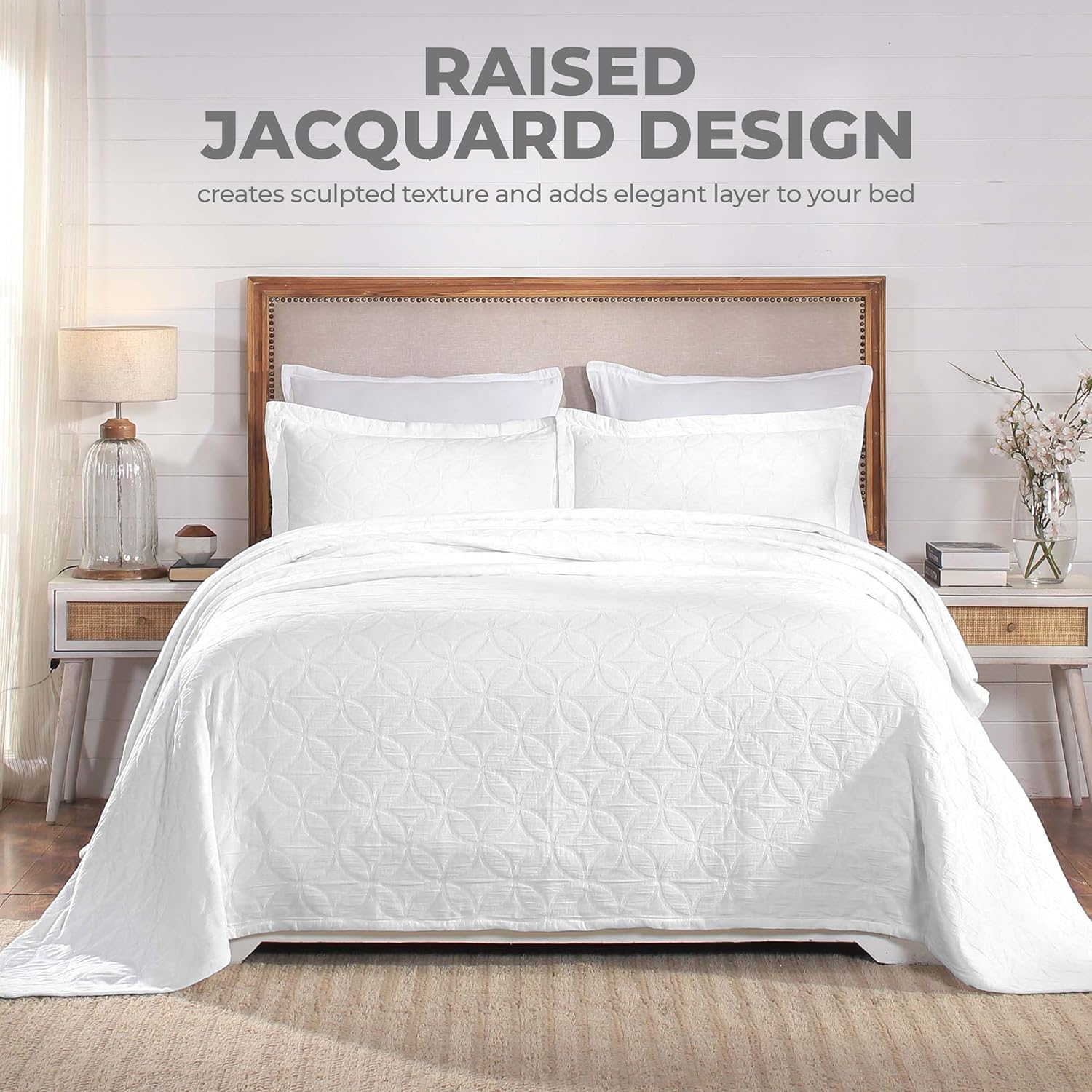 Superior Cotton Bedspread Set with Geometric Circles