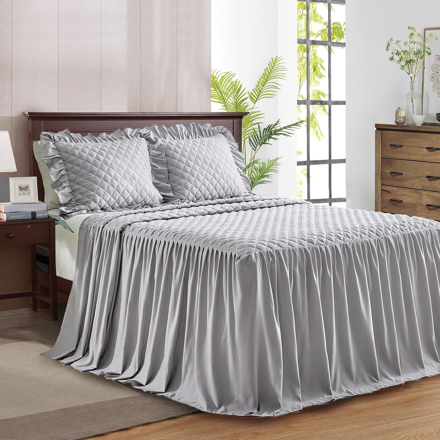 Ruffle Skirt Bedspread Set - 30 Long Drop - Queen Size Gray