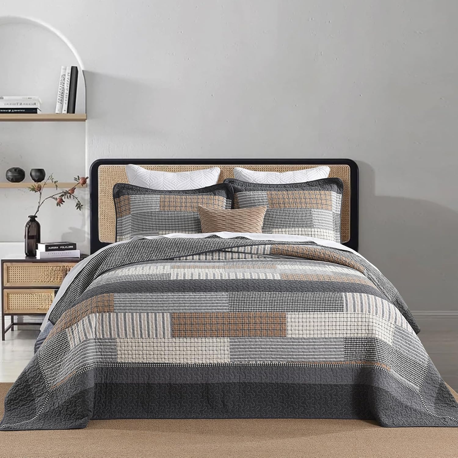 FineStichery 128x120 Gray Plaid King Bedspread Set