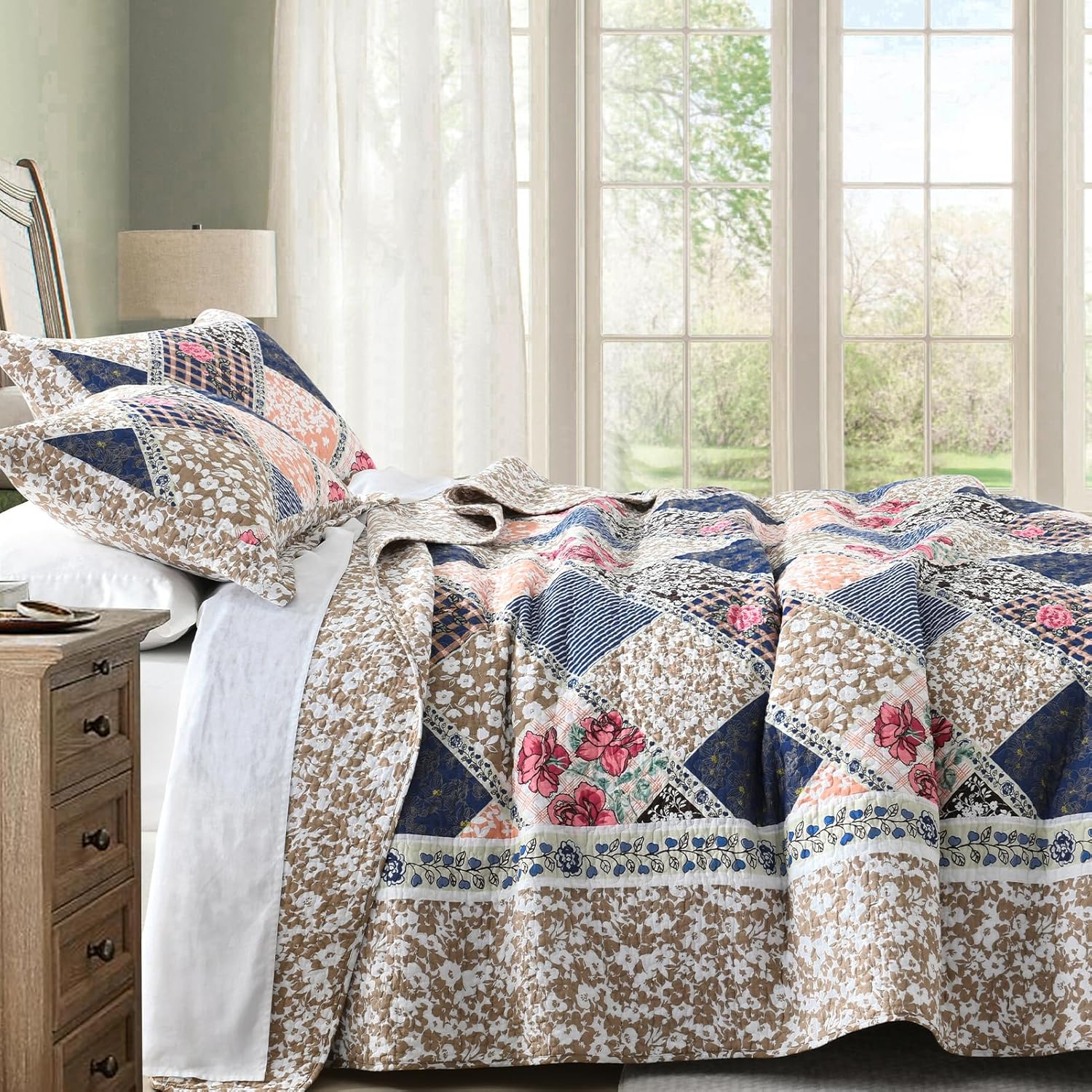 Finlonte Oversized Bedspread Set 3pc - 120x120 Inches