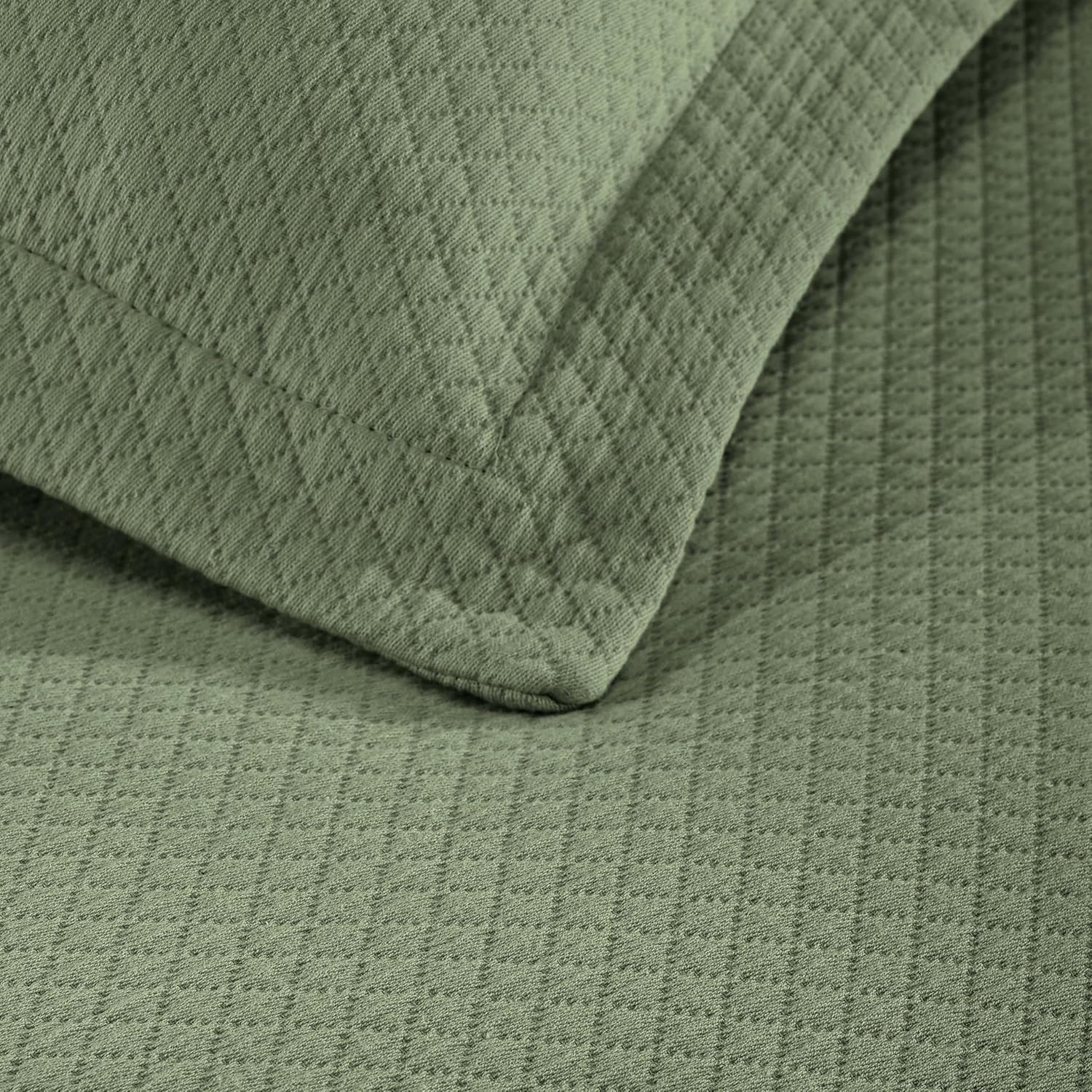 Superior Oversized Bedspread Set Diamond Solitaire Design Twin Sage