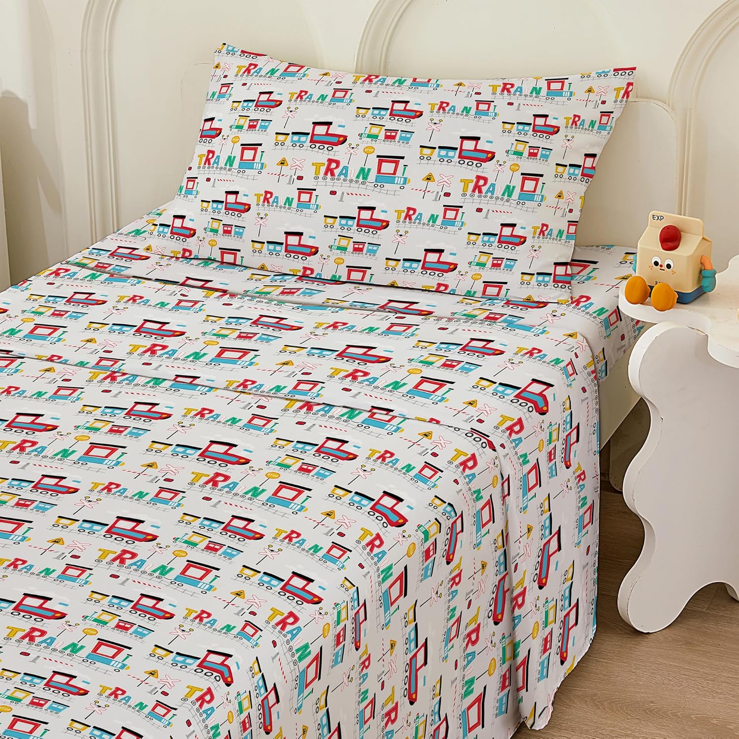 Bedmoon Boys Twin Sheets with Train Pattern