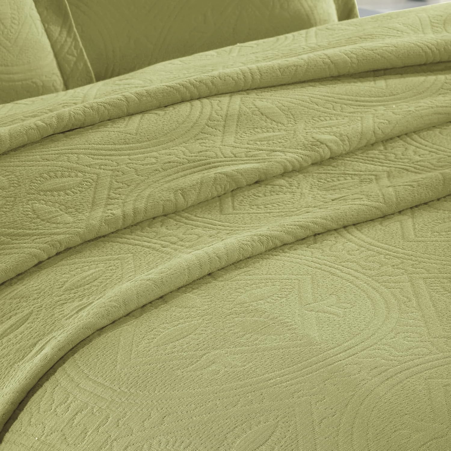 Superior 2 Piece Celtic Circles Cotton Bedspread Set