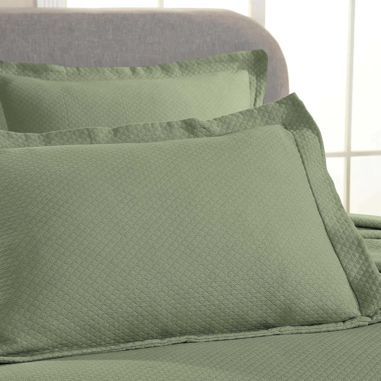 Superior Oversized Bedspread Set Diamond Solitaire Design Twin Sage