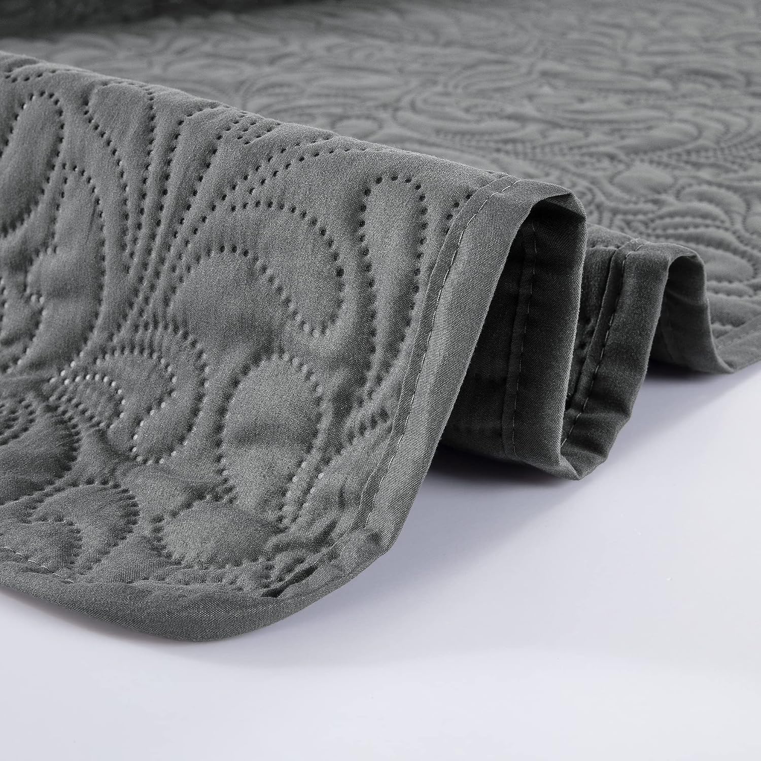 HOMBYS Alaska King 132x120 Bedspread Set - 3 Piece Grey