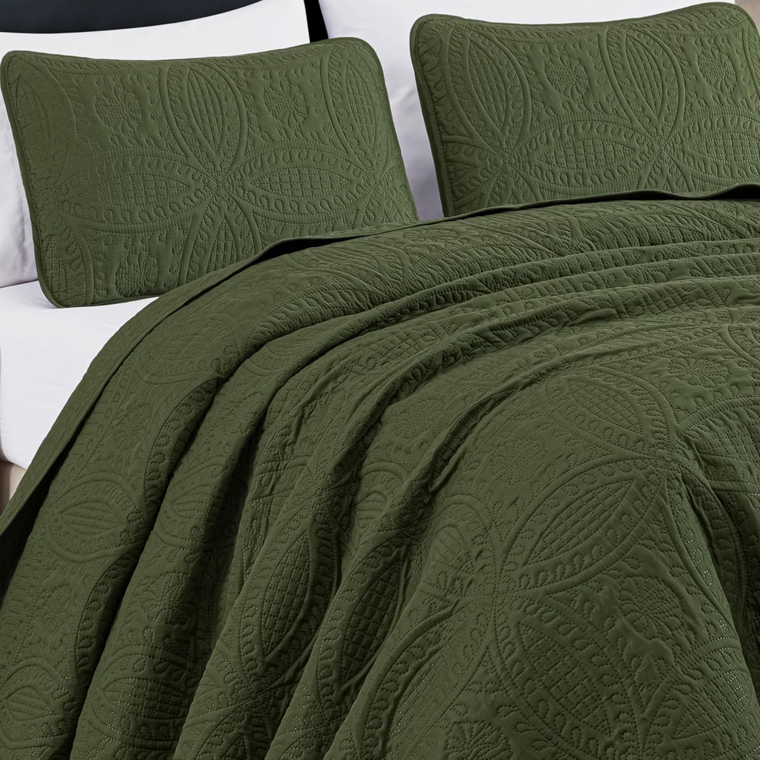 Chezmoi Austin 3-Piece Oversized Bedspread Set King Cypress Green 1