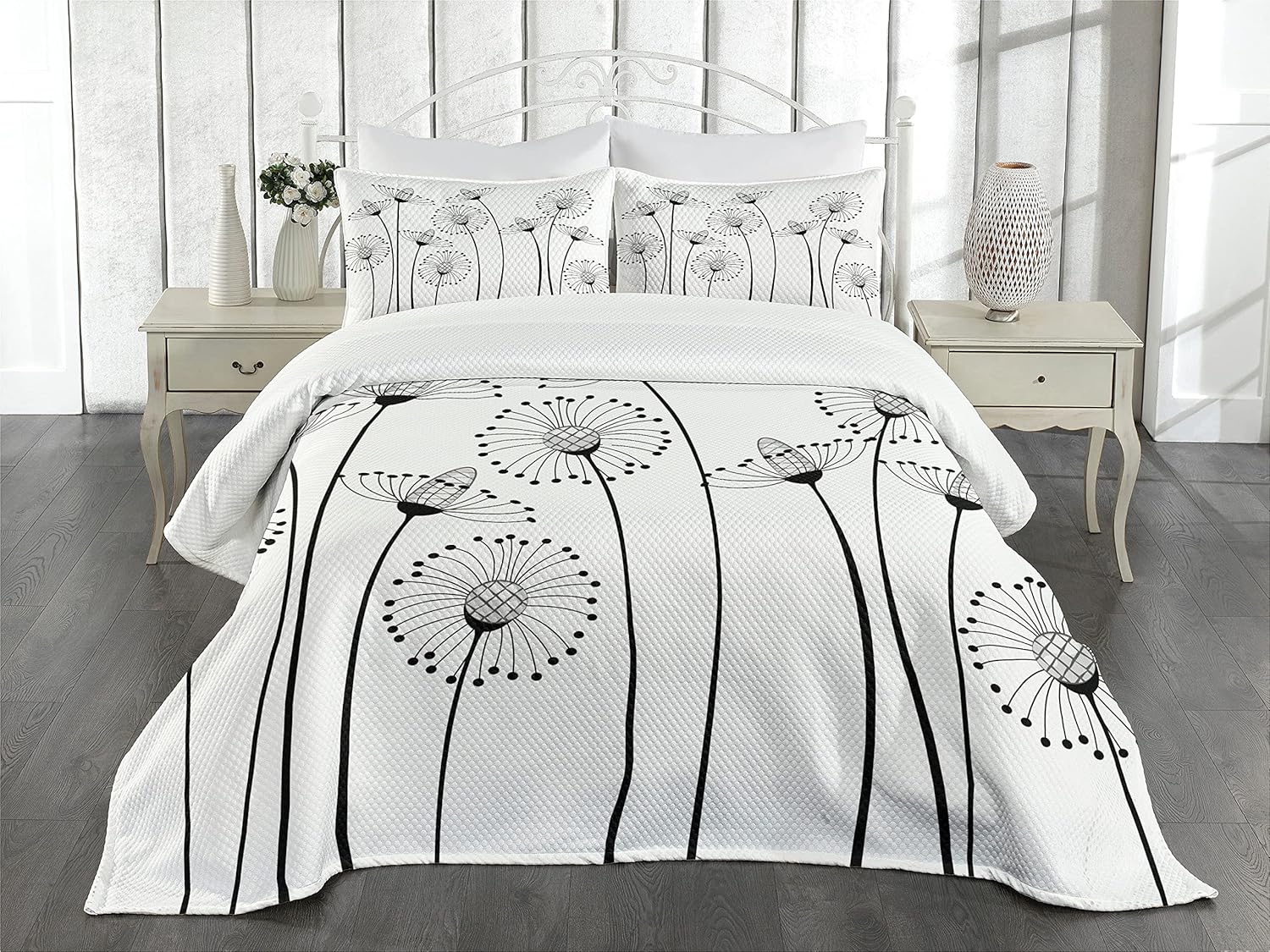 Ambesonne Black and White Bedspread Set with Shams