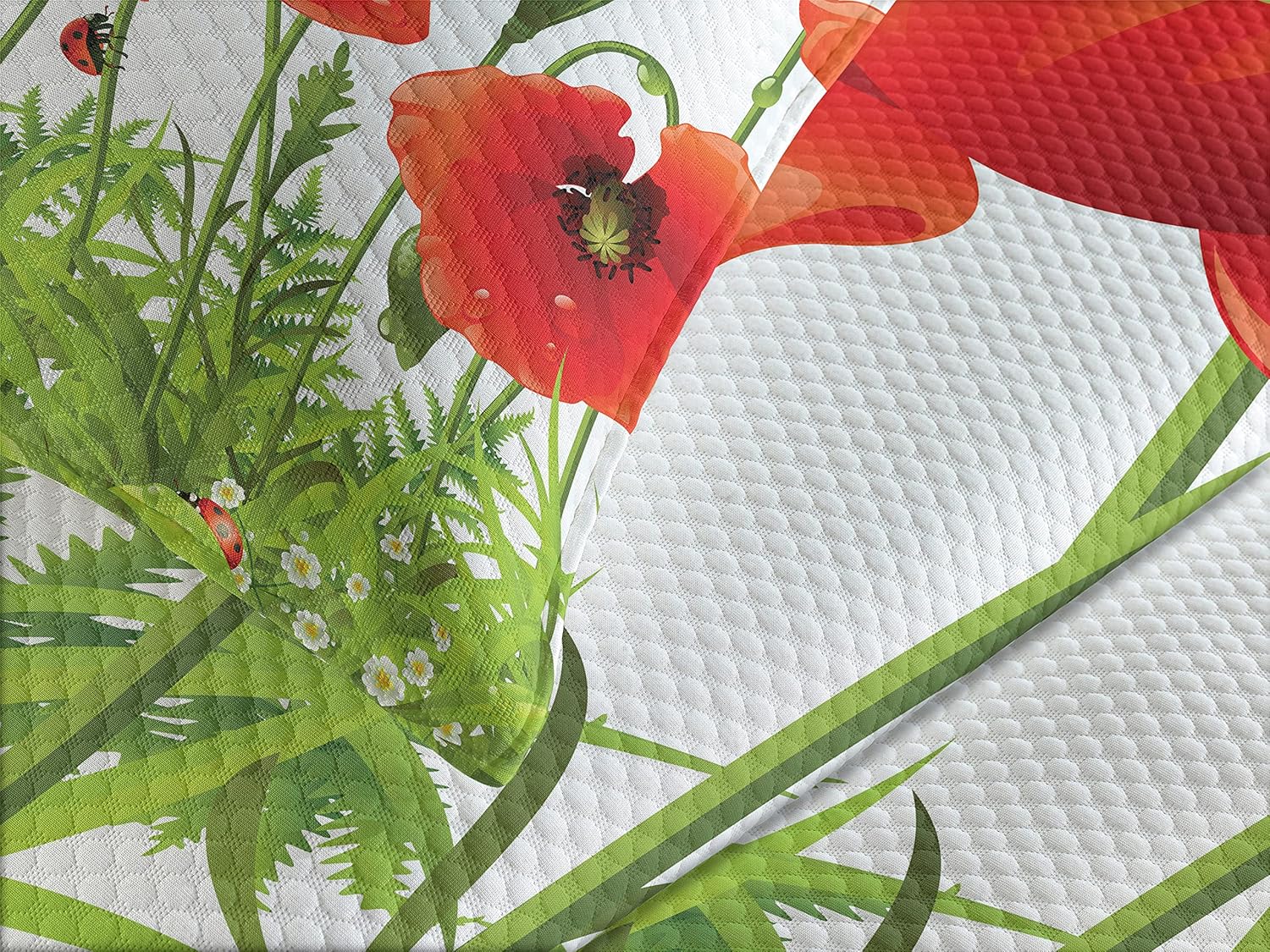 Lunarable Ladybugs Bedspread Set Queen Size Green Red 1