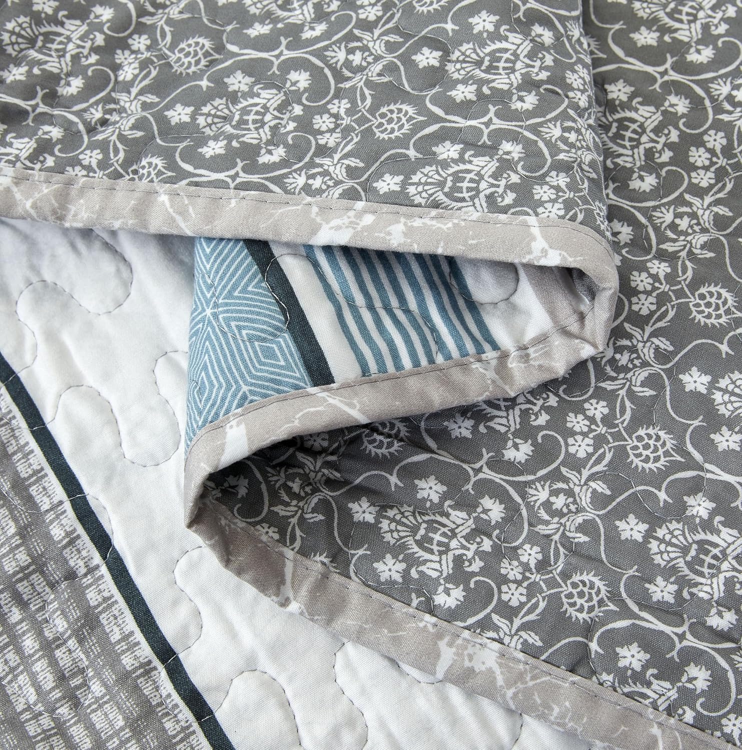 Grand Linen - 3-Piece King Size Reversible Quilt Set