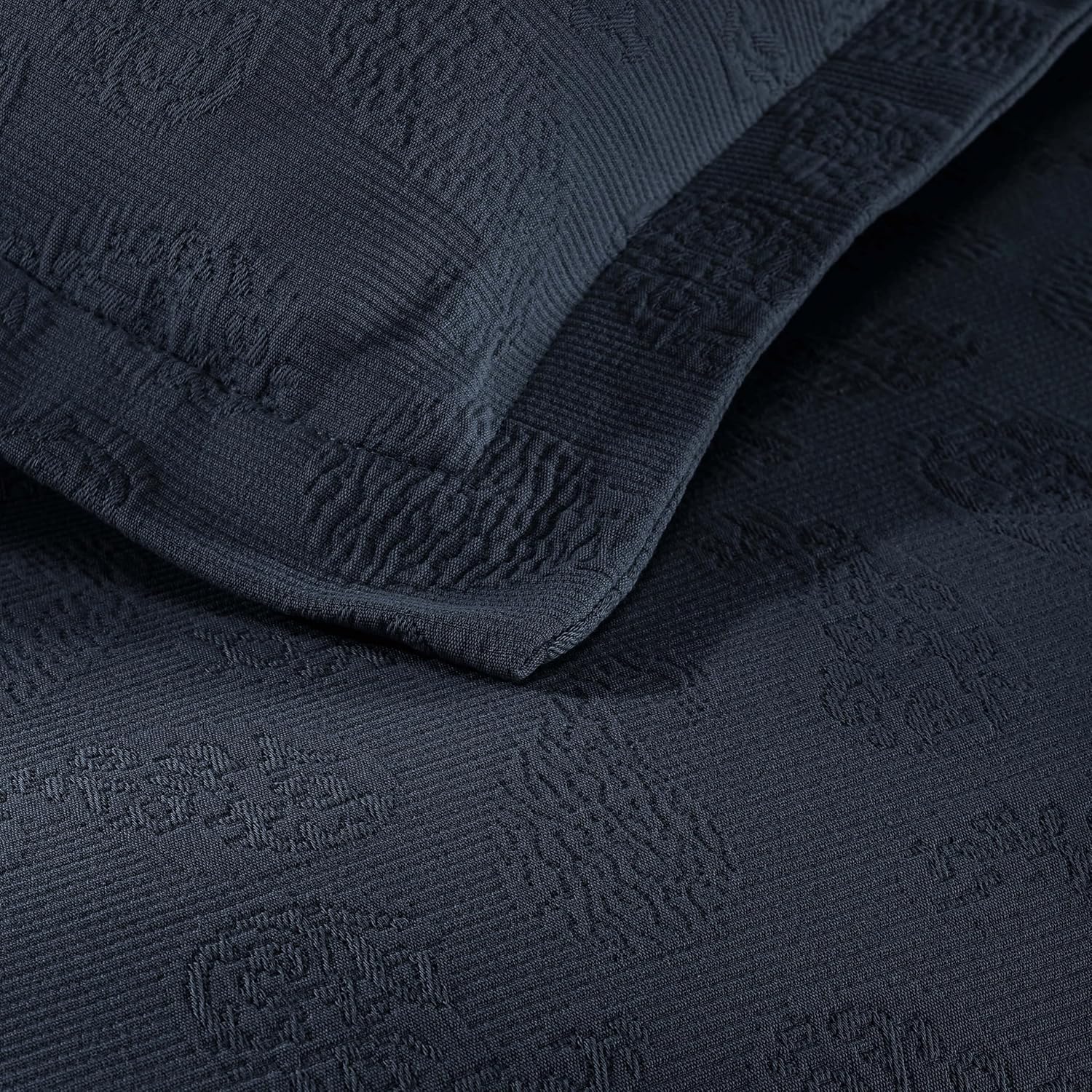 Superior Paisley 3 Piece Cotton Bedspread Set Navy Blue 1
